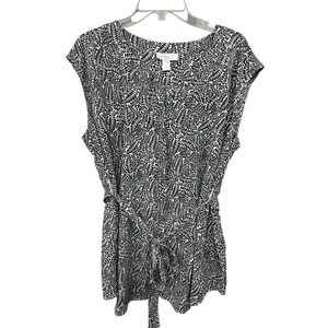 Motherhood Maternity 1X Black &‎ White Leaf Pattern Belted Cap Sleeve Top Blouse